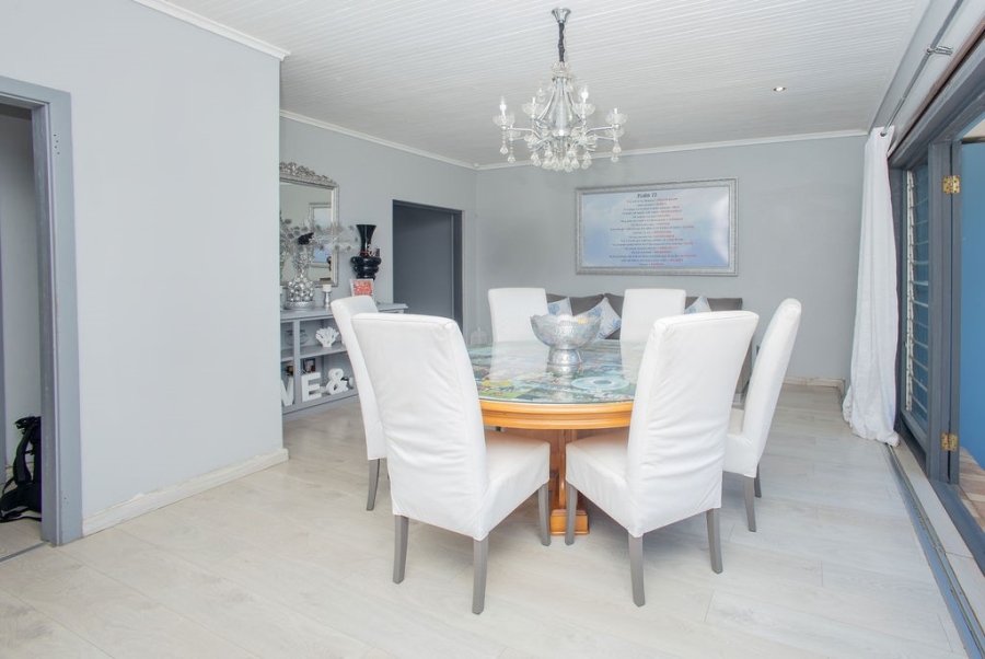 4 Bedroom Property for Sale in Abbotsford Eastern Cape